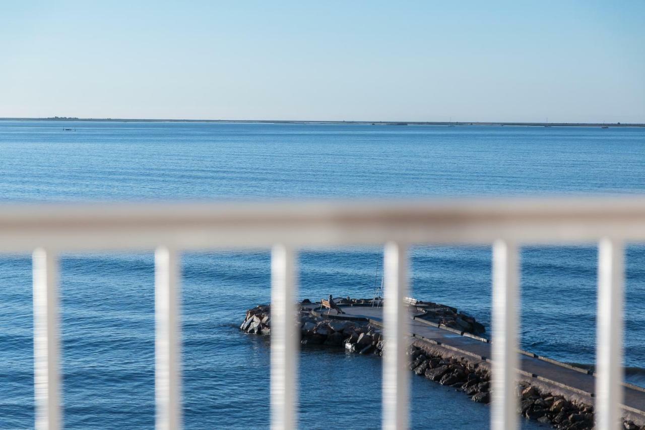 Apartamento En Primera Linea De Mar Sant Carlos de la Ràpita Kültér fotó