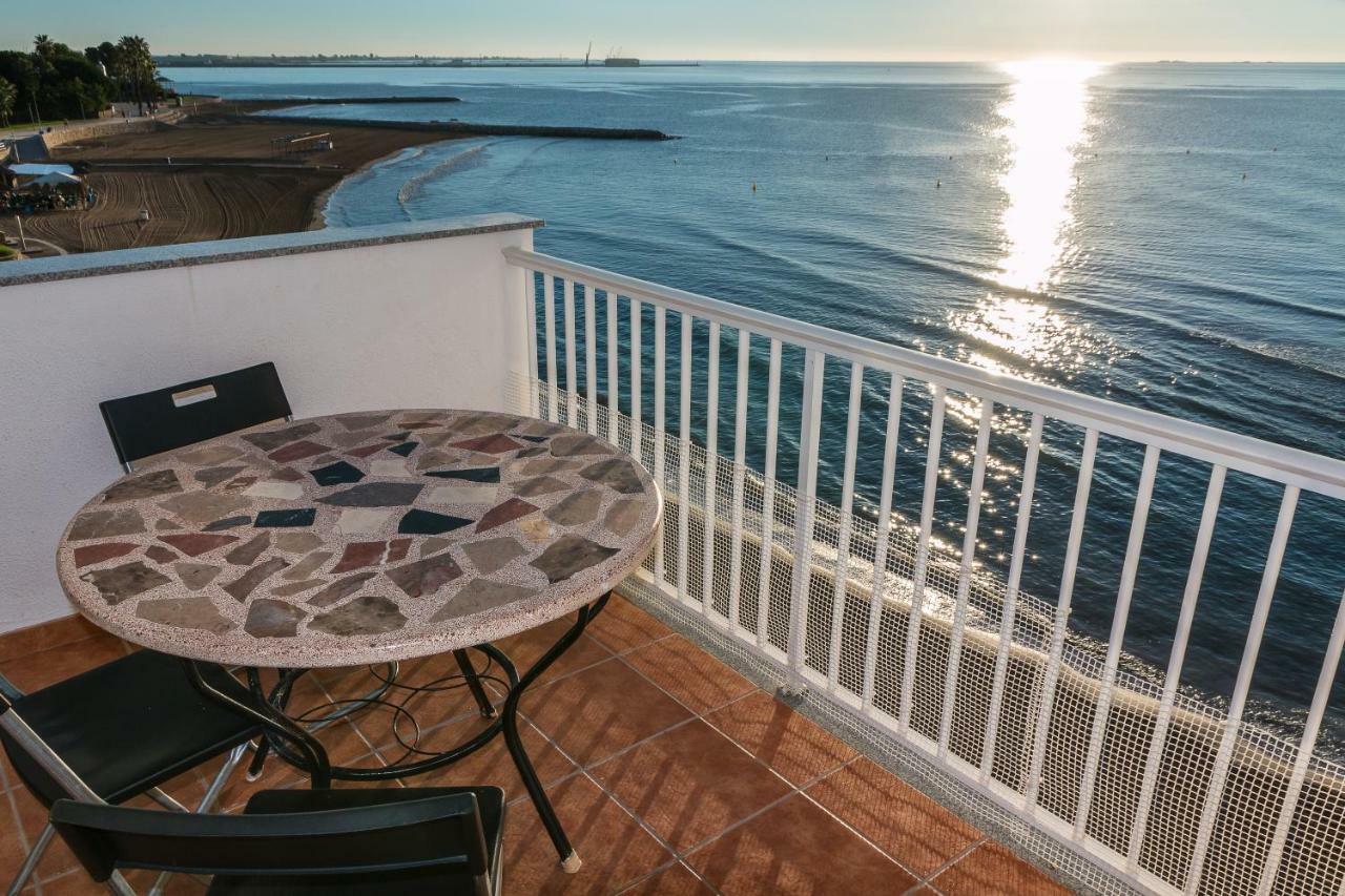 Apartamento En Primera Linea De Mar Sant Carlos de la Ràpita Kültér fotó